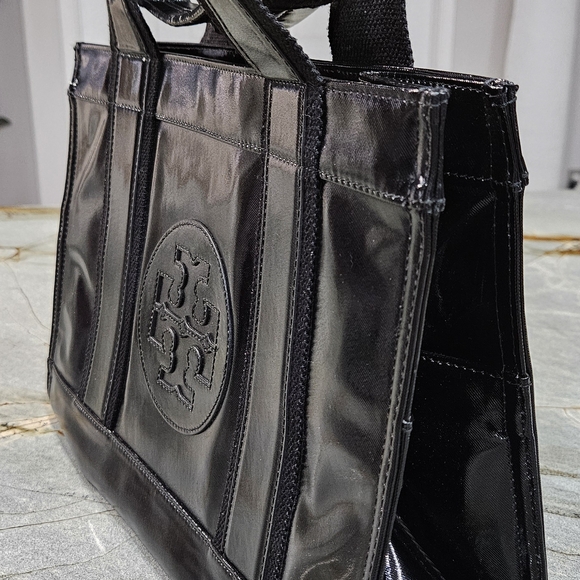 Tory Burch Ella Black Patent Leather Tote - Picture 6 of 15